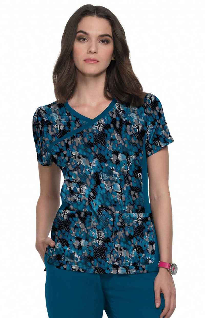 KOI Lite Stretch Top Donna Manica Lunga Con Stampa Ombre E Tasche – Modello Feroce Divino – Taglia M - 2