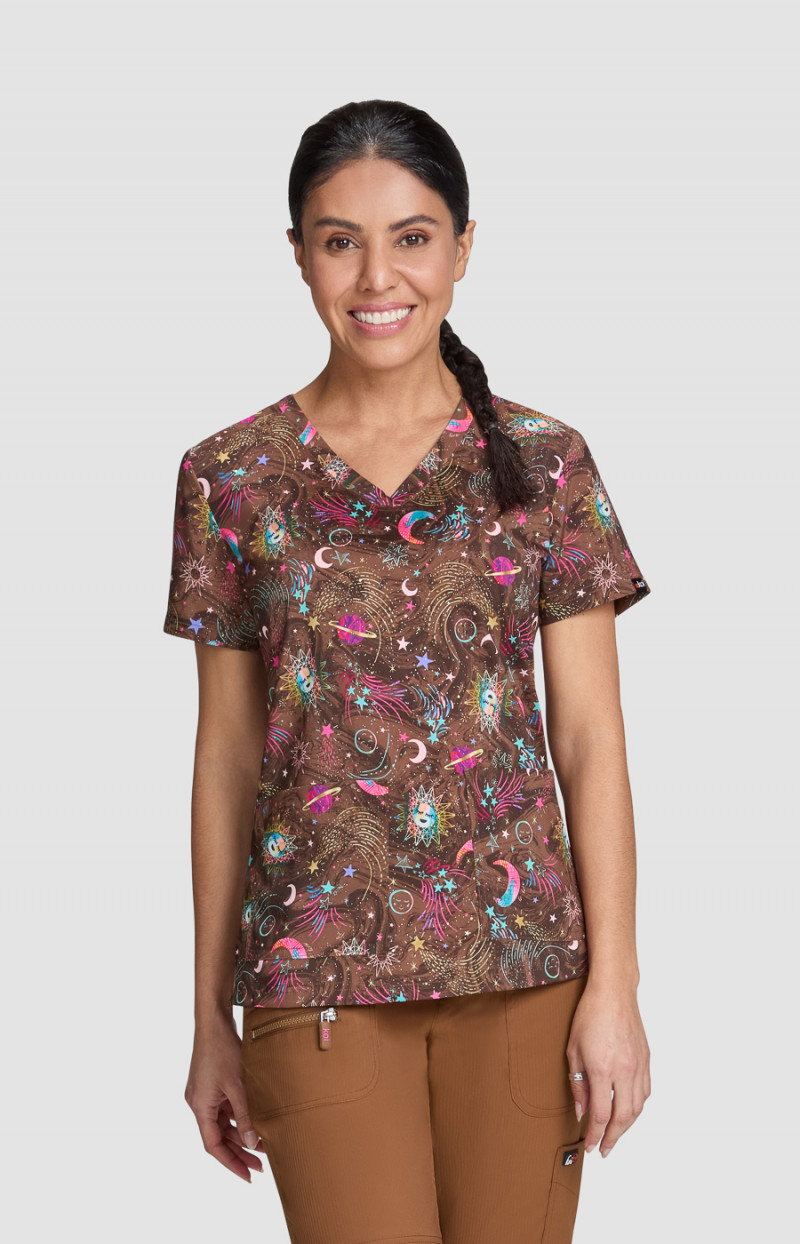 Leslie Top-Koi Artist Series