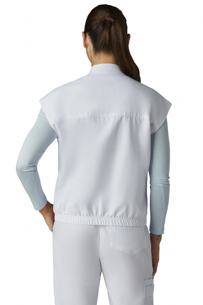 Eloise Vest-Koi Solis